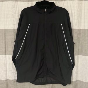 North Face lightweight windbreaker. Black color, size L.